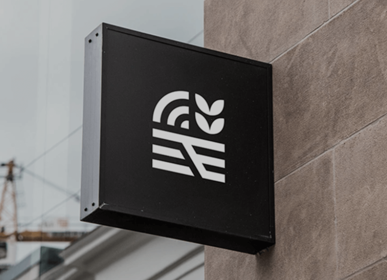 Earthwise logo design created by Freelance UK Hub’s best logo designers.